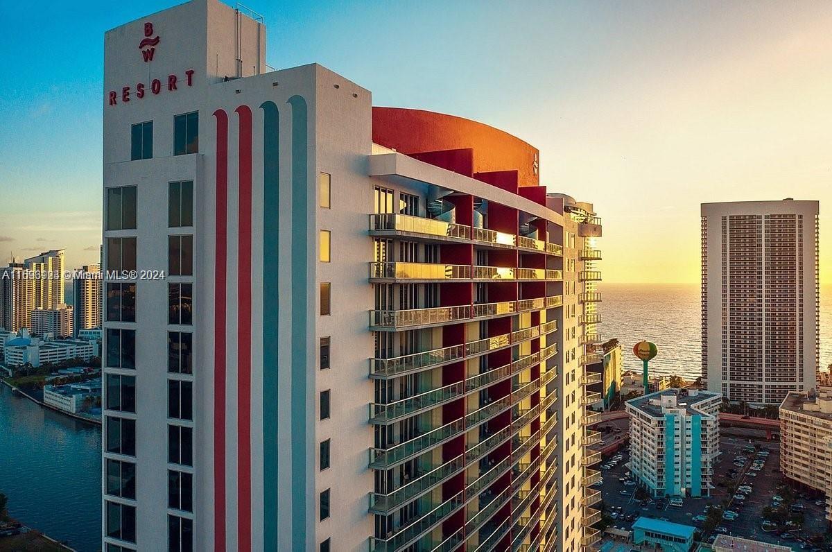 BEACHWALK CONDOMINIUM - Residential