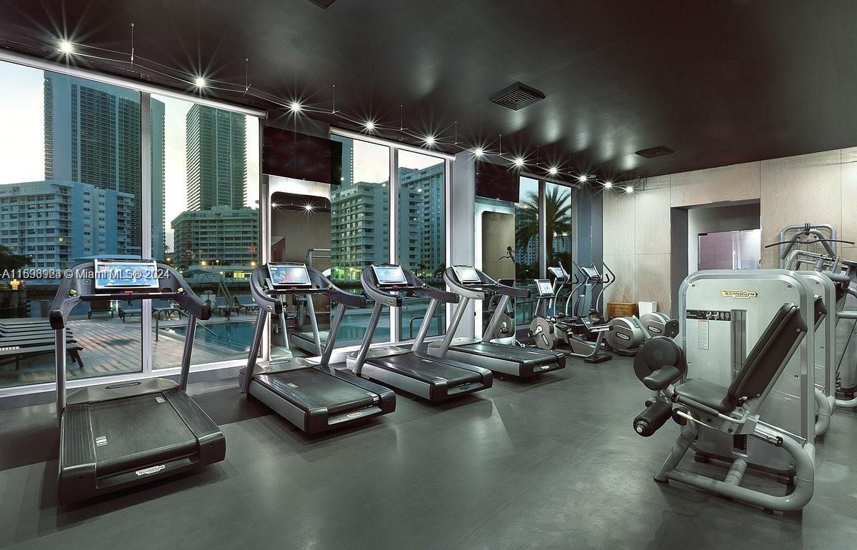 BEACHWALK CONDOMINIUM - Residential