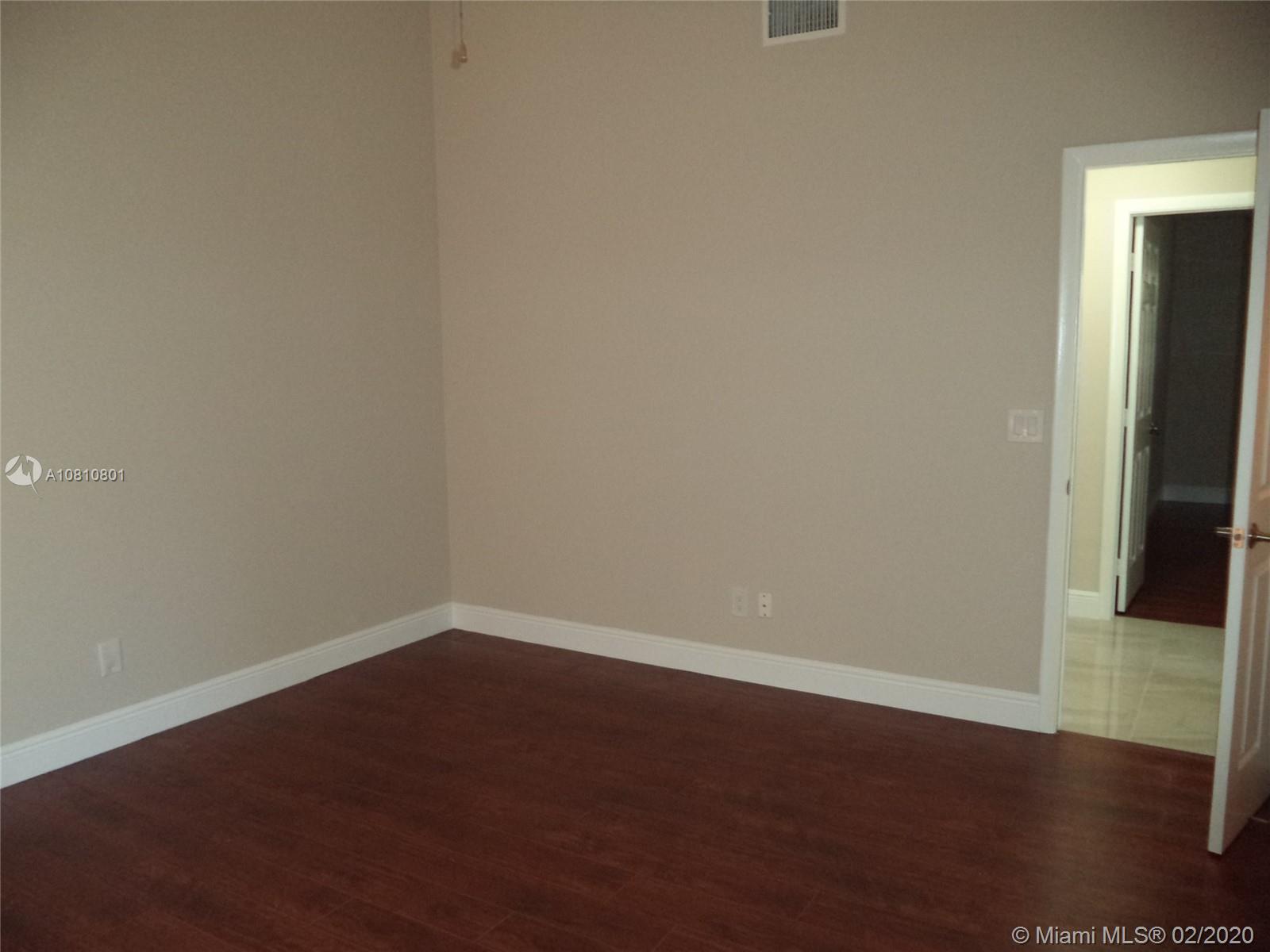 WELLEBY UNIT 8 - Residential