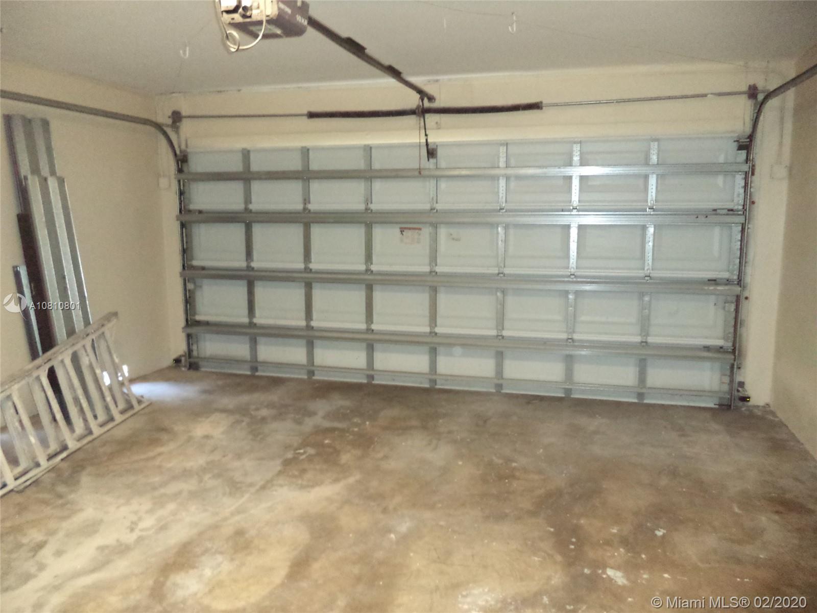 WELLEBY UNIT 8 - Residential