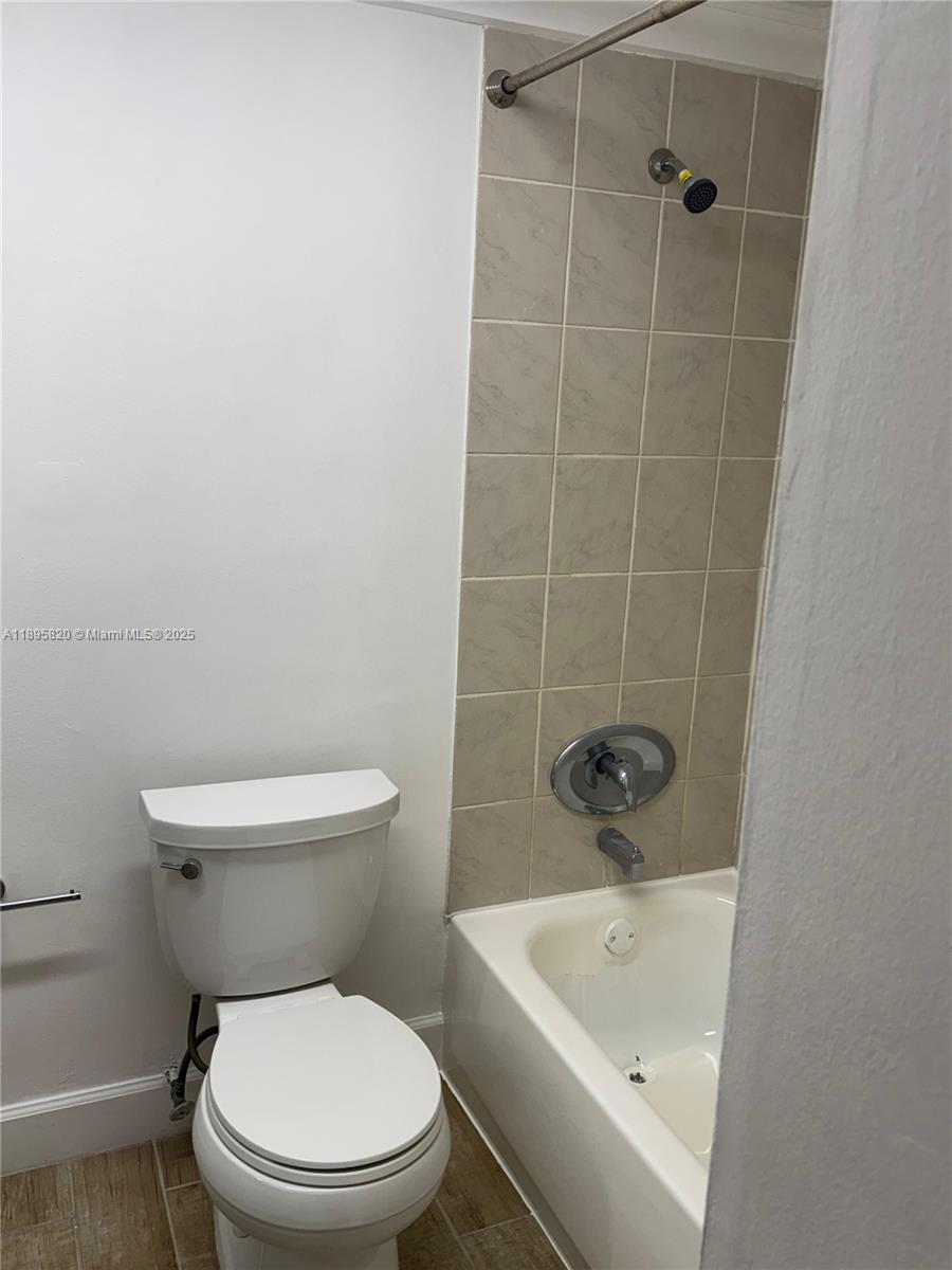 TEMPO CONDO PH I - Residential Lease