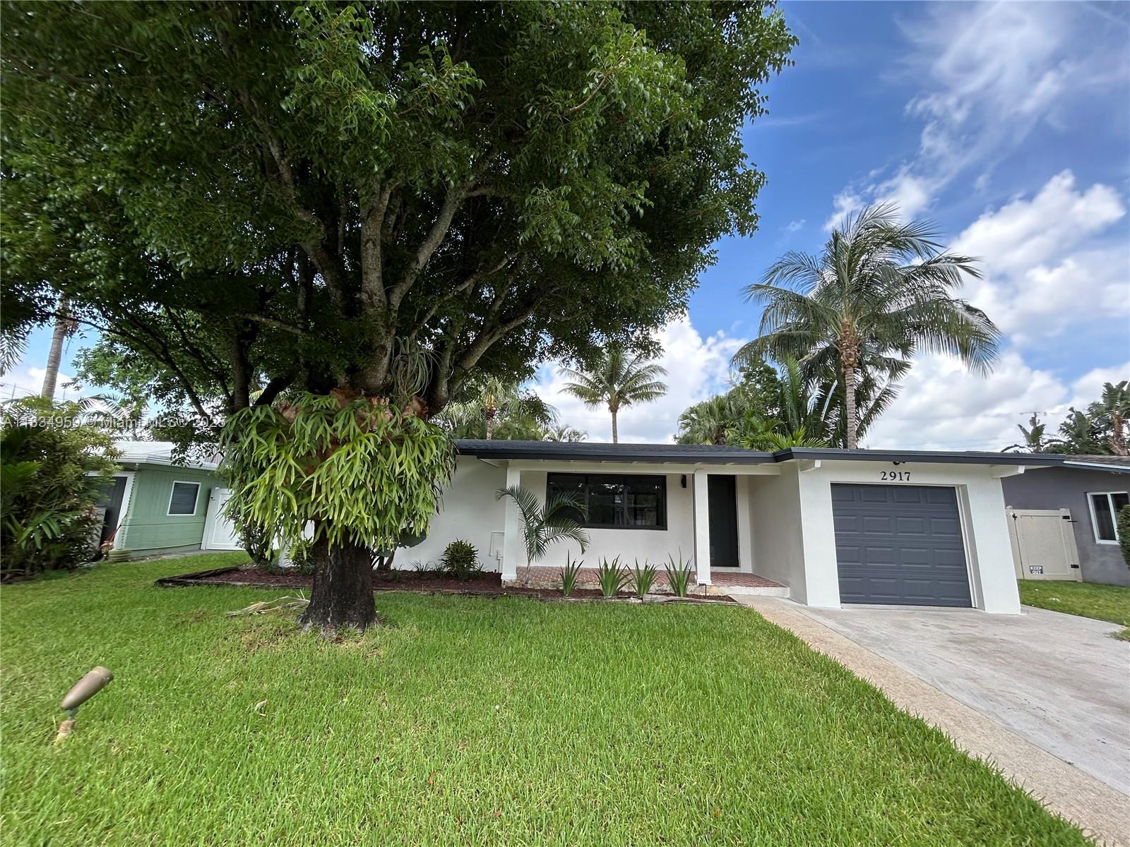 2917 NW 6th Ave