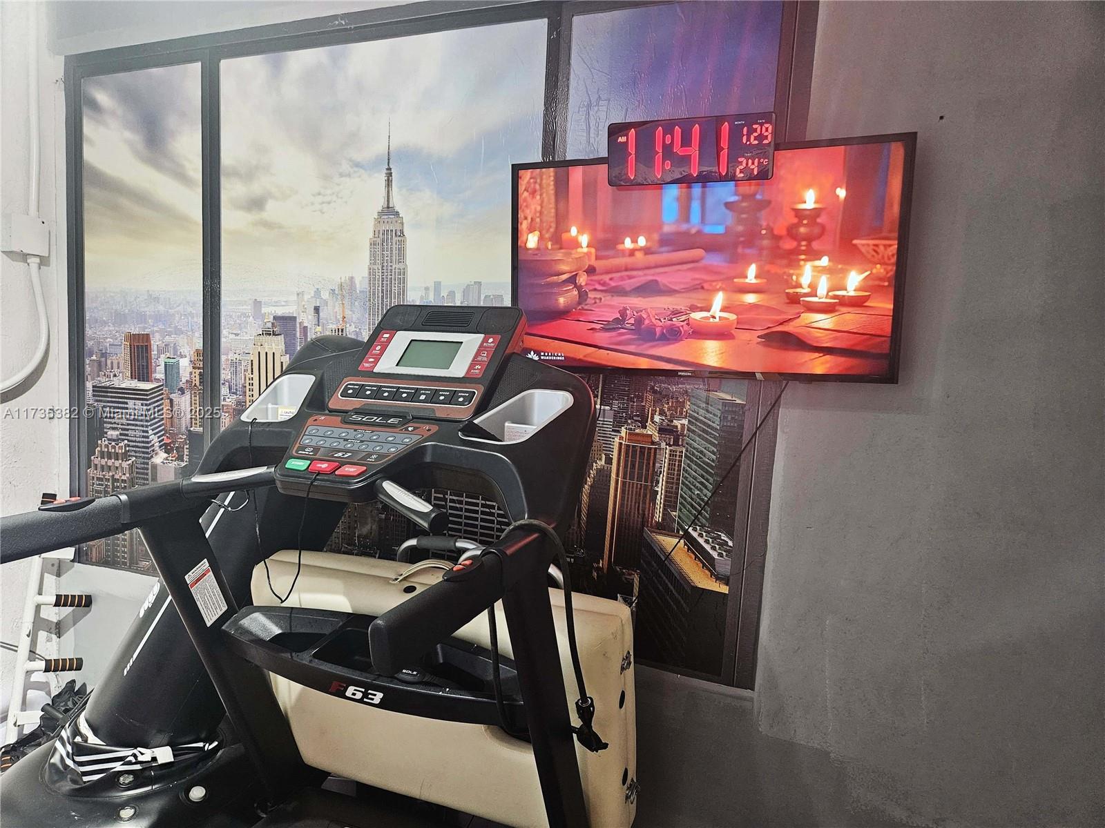 TUSCAN VIEW CONDOMINIUM - Residential