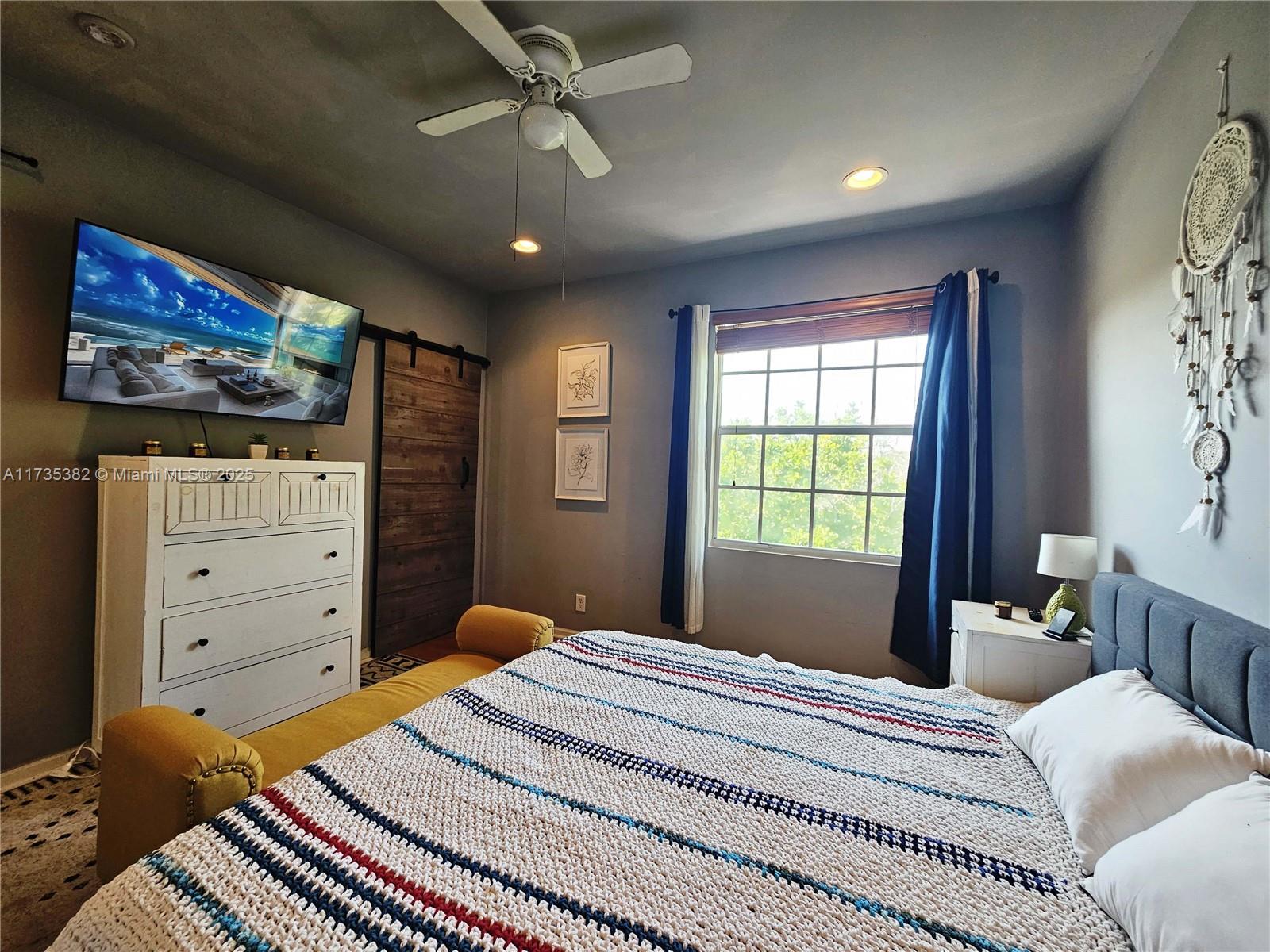 TUSCAN VIEW CONDOMINIUM - Residential