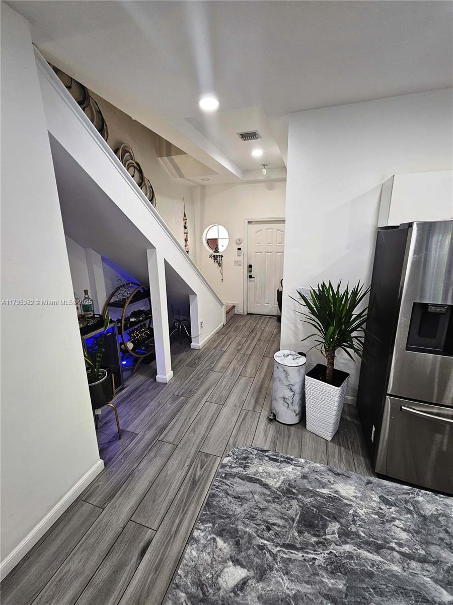 TUSCAN VIEW CONDOMINIUM - Residential