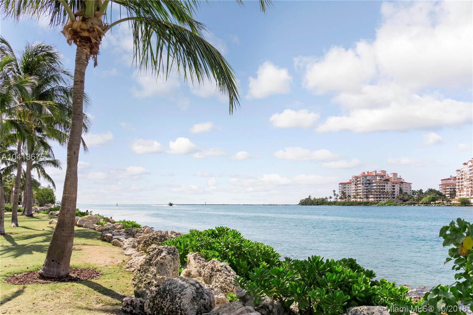 OCEAN BEACH FLA SUB - Land