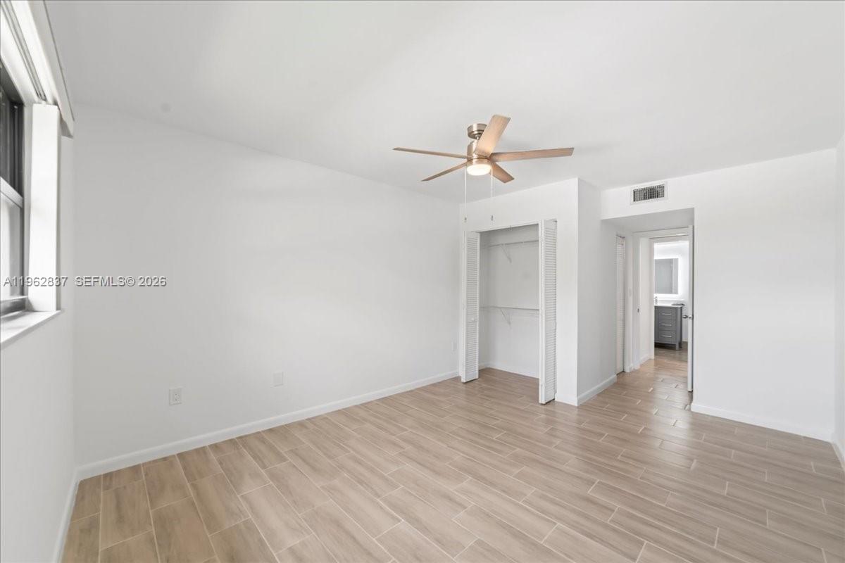 JACARANDA VILLAS NO 1 CON - Residential