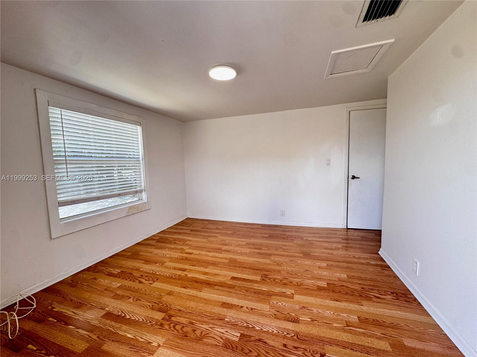 HOLLYWOOD BEACH GARDENS - Residential Lease