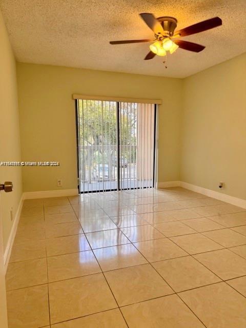 LAS VISTAS AT DORAL CONDO - Residential