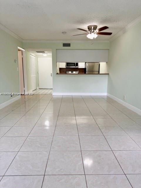 LAS VISTAS AT DORAL CONDO - Residential