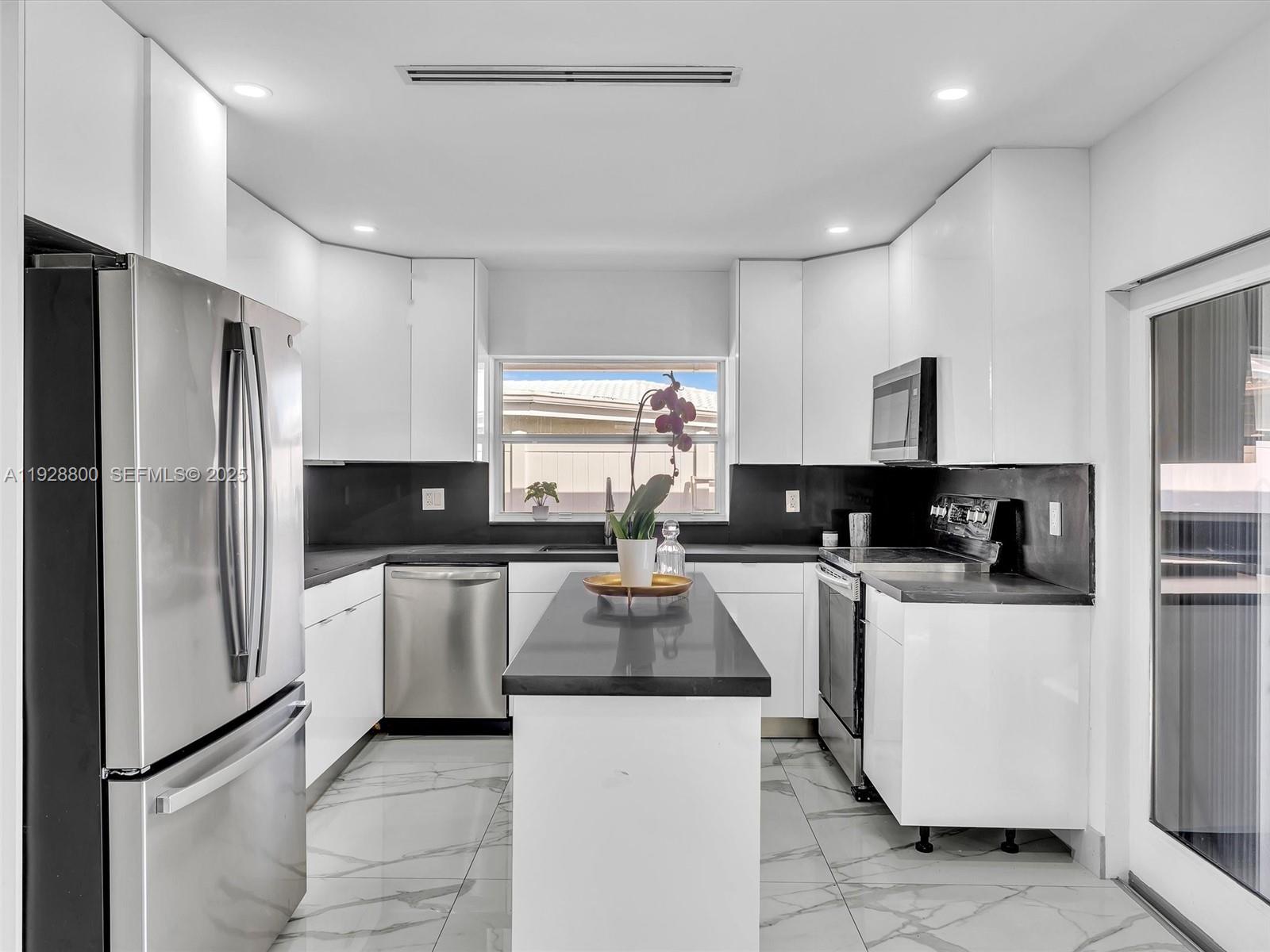 GARDEN ISLES SEC 8 - Residential