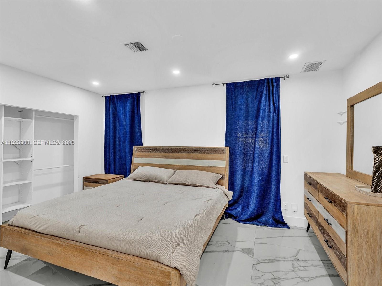 GARDEN ISLES SEC 8 - Residential