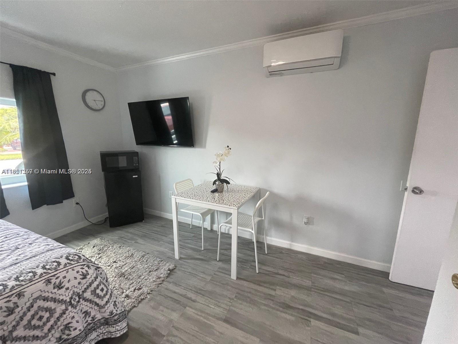 MIRAMAR PARK FOURTH ADD - Residential Lease