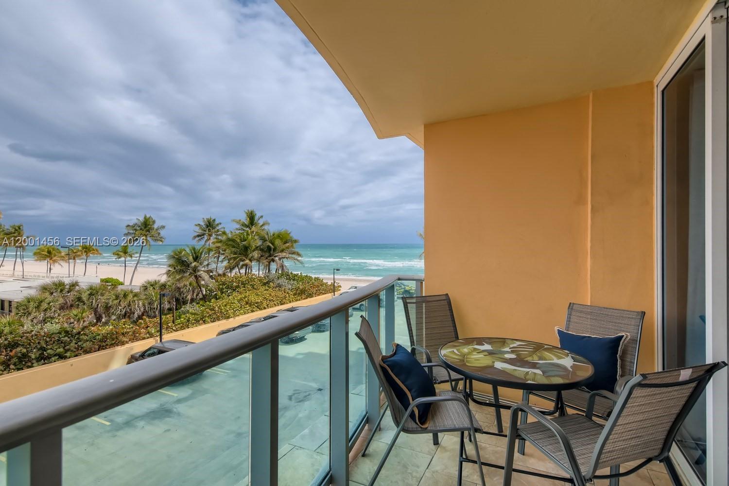 WAVE CONDO - Residential Lease