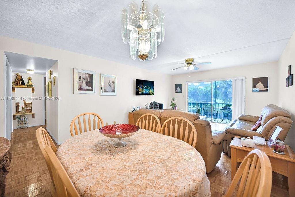 HILLCREST COUNTRY CLUB AP - Residential