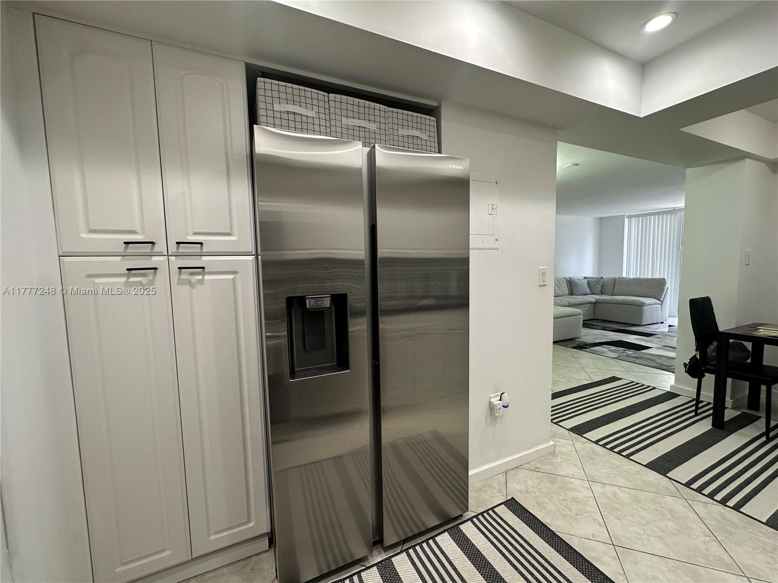 DEL PRADO MARINA - Residential