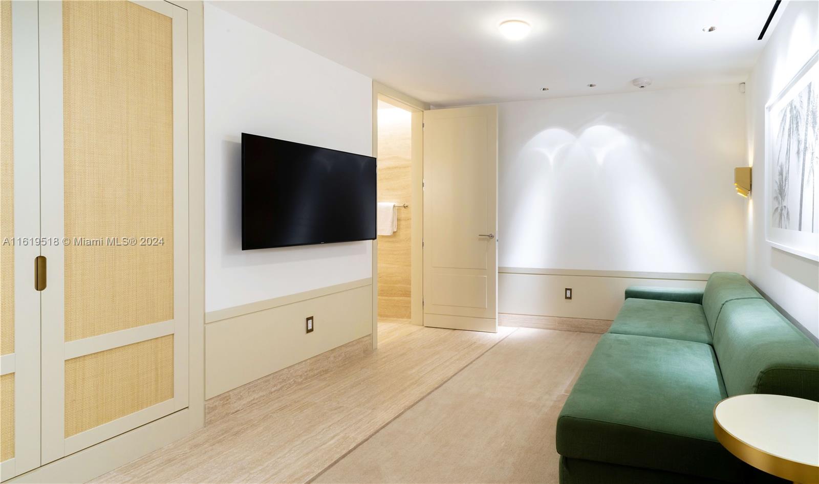 SURF CLUB CONDO - Residential