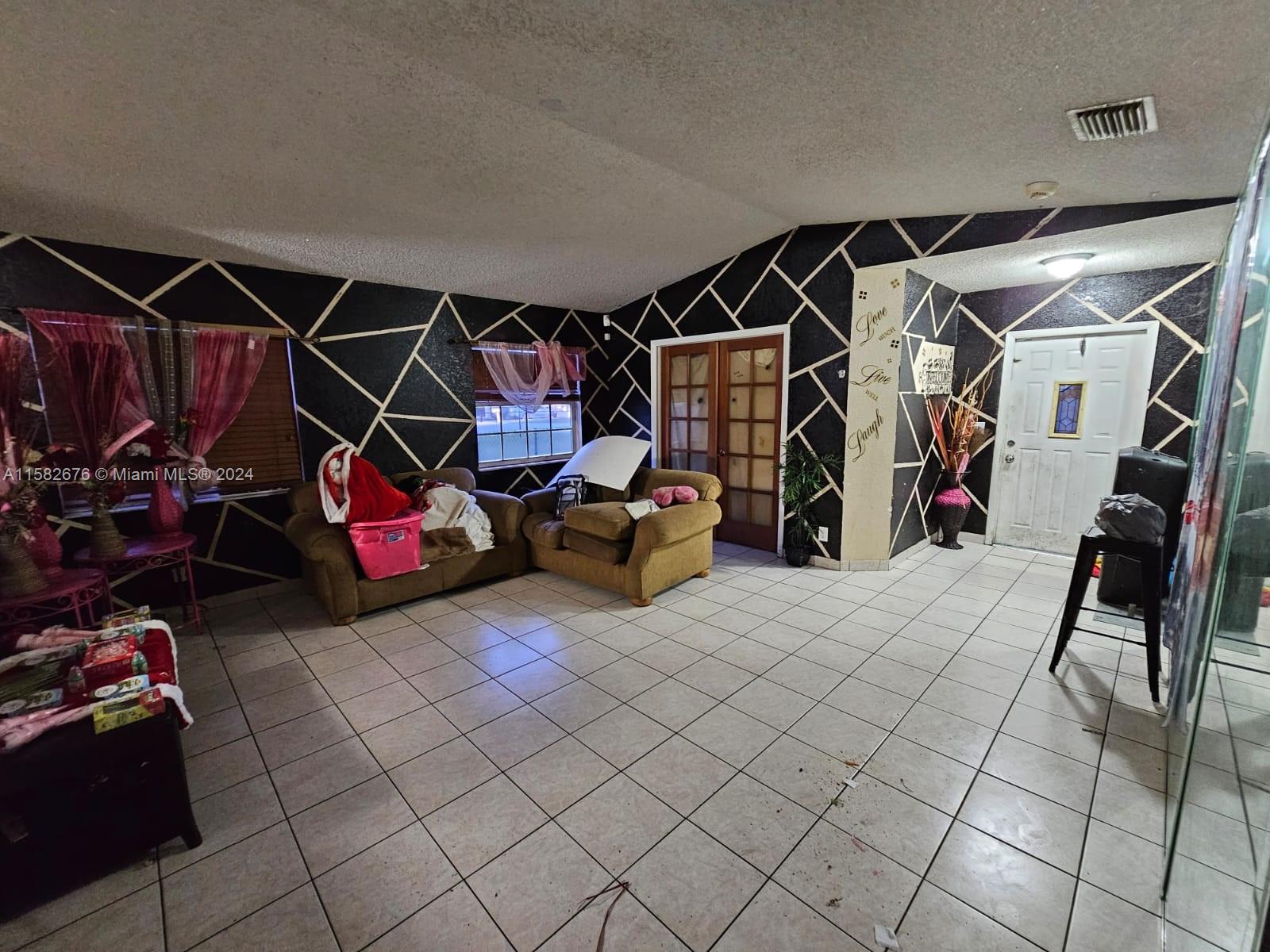 LIBERTY PARK - Residential