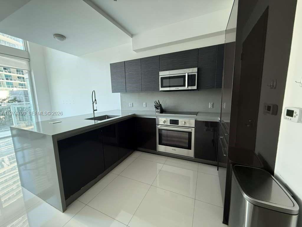 1080 Brickell Ave 303