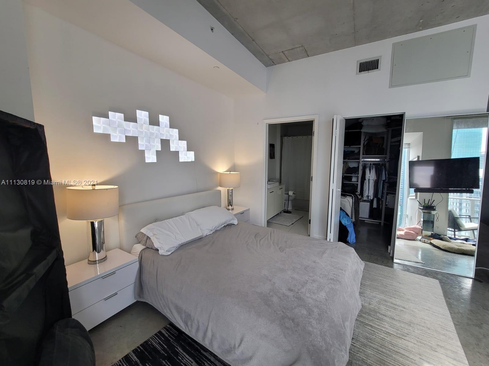 CENTRO CONDO - Residential Lease