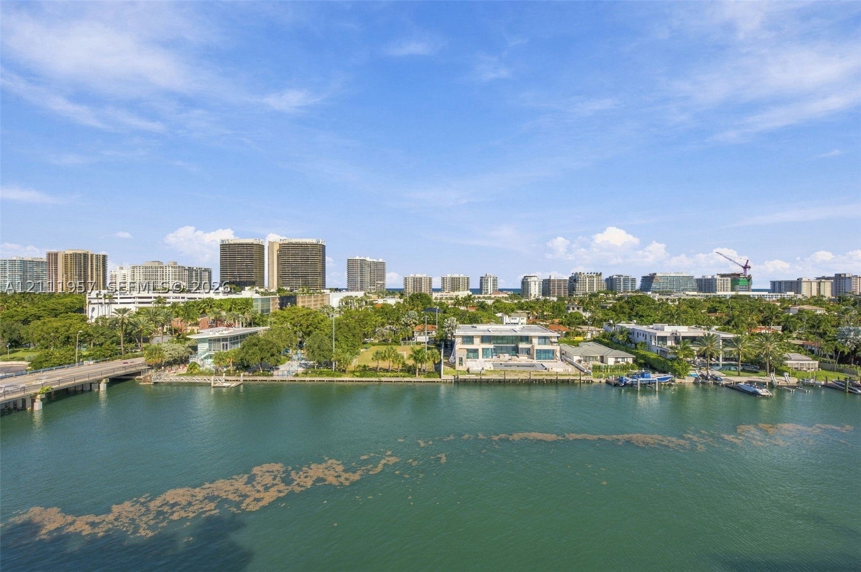 9521 E Bay Harbor Dr 904