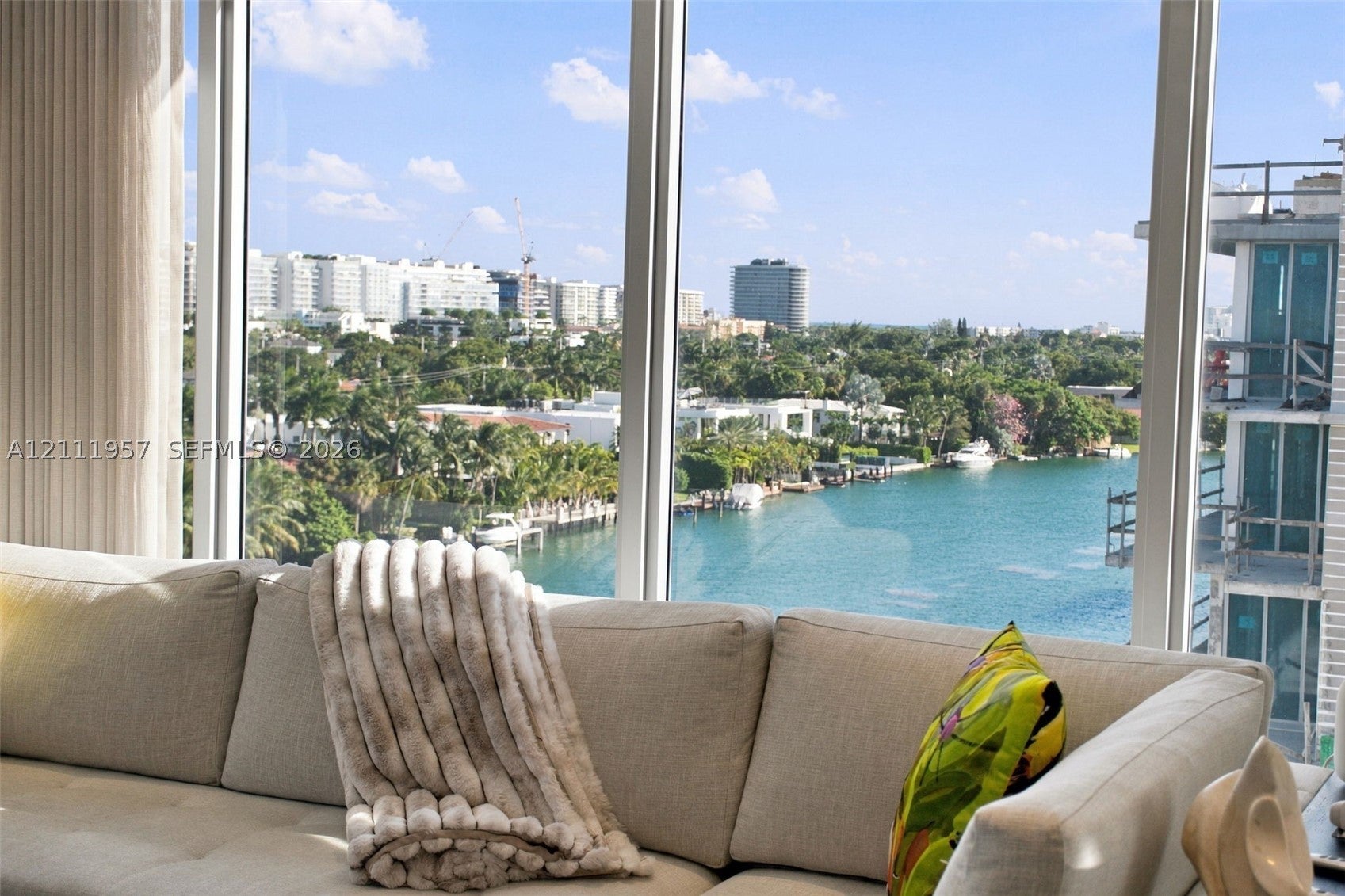 9521 E Bay Harbor Dr 904