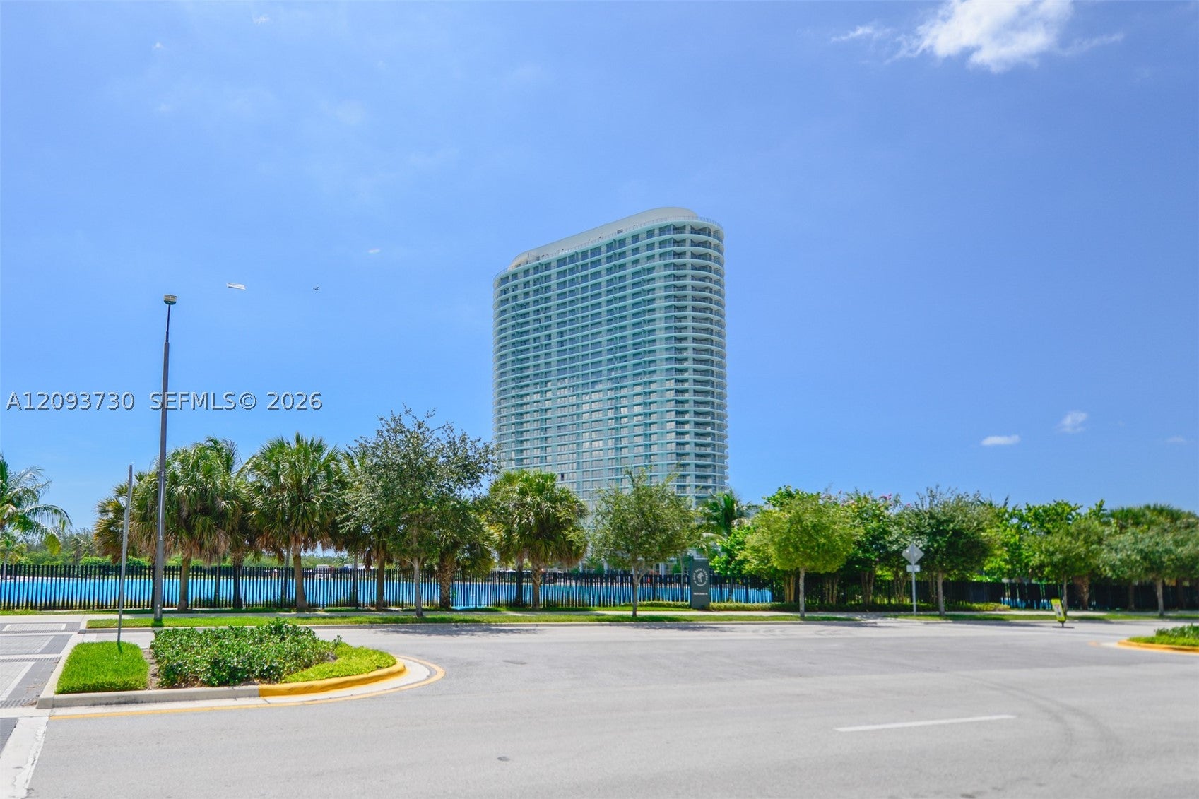 2411 Laguna Circle 2707
