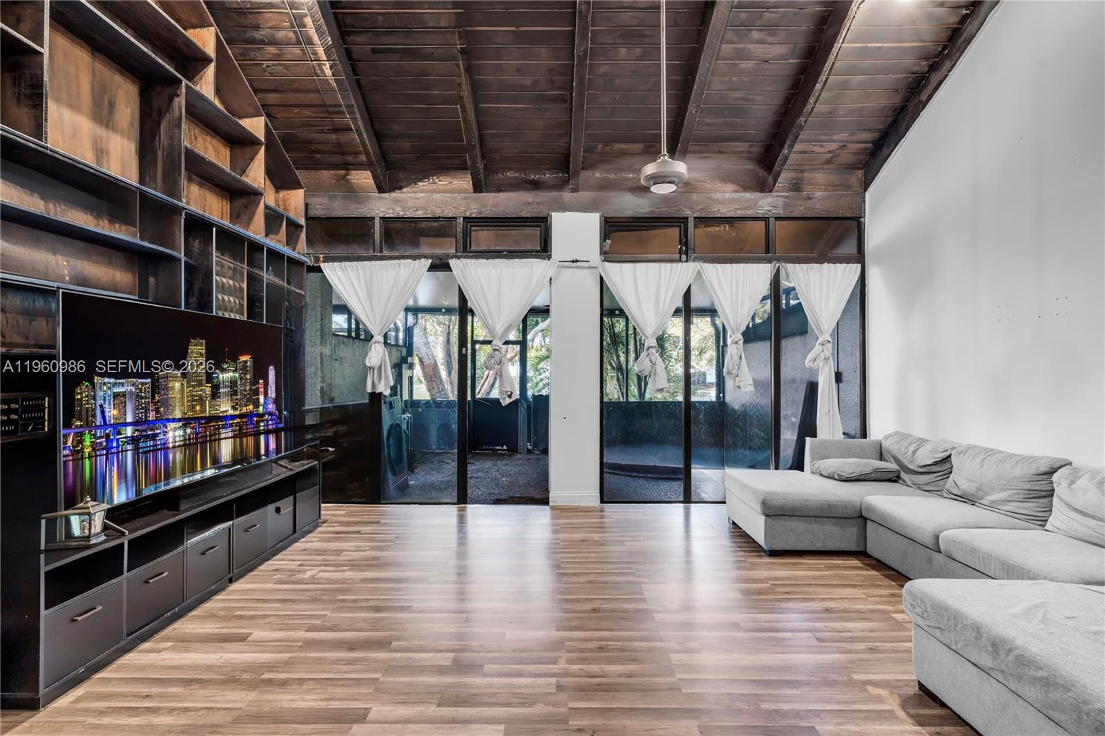 EVERGLADES SUGAR & LAND CO - Residential