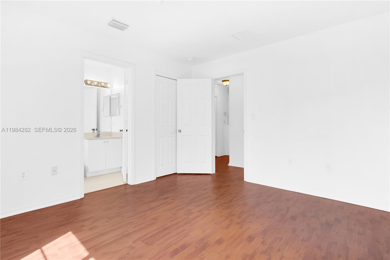 THE COURTS AT BAYSHORE I - Residential