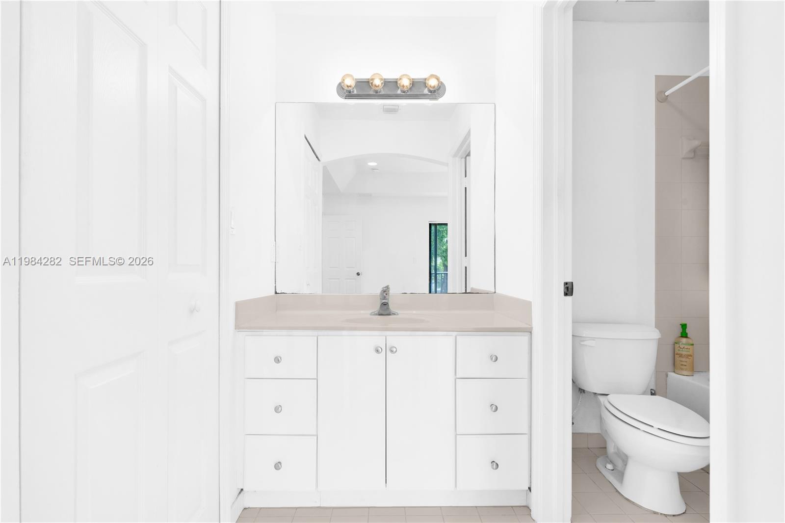 THE COURTS AT BAYSHORE I - Residential