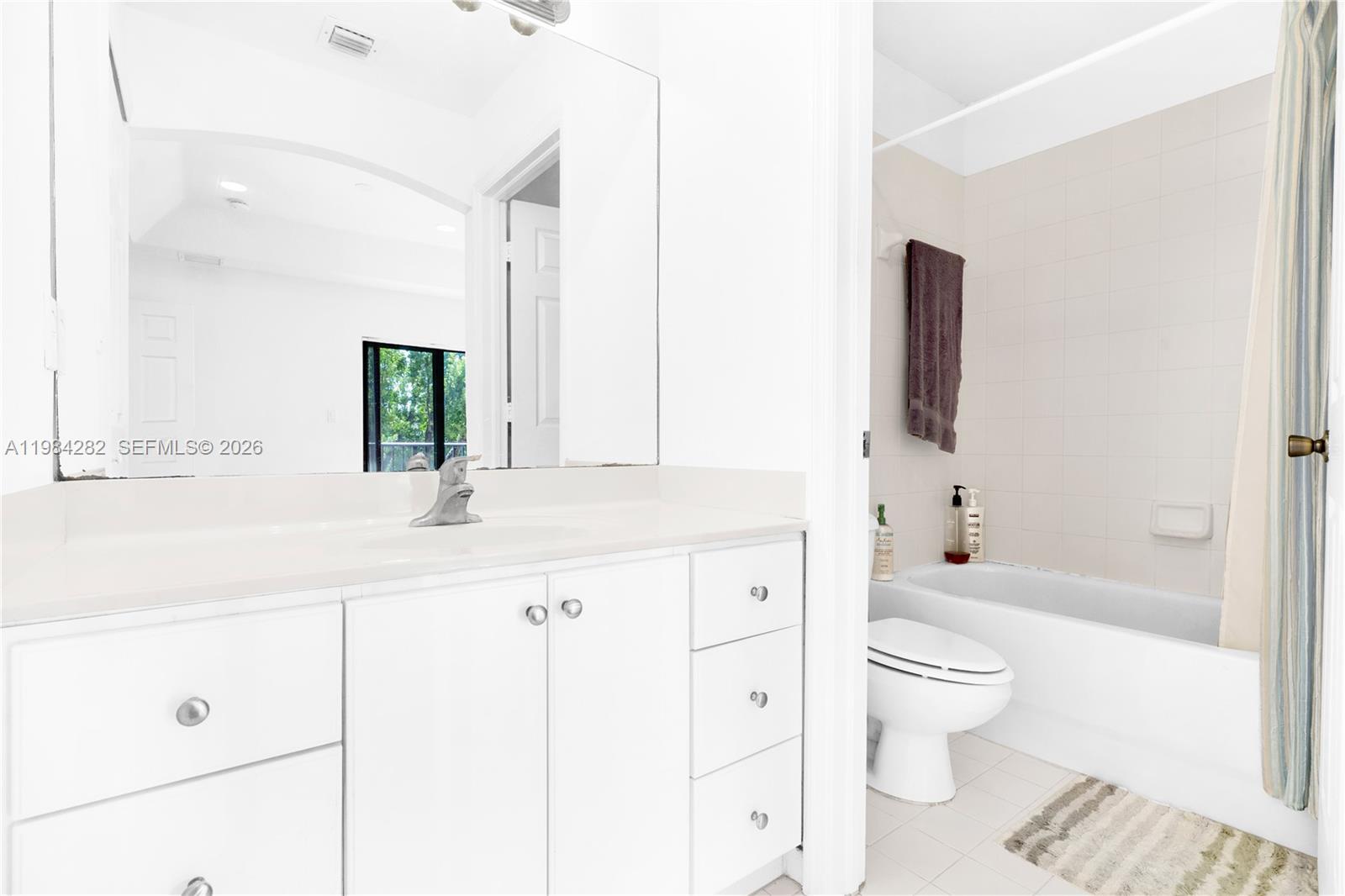 THE COURTS AT BAYSHORE I - Residential