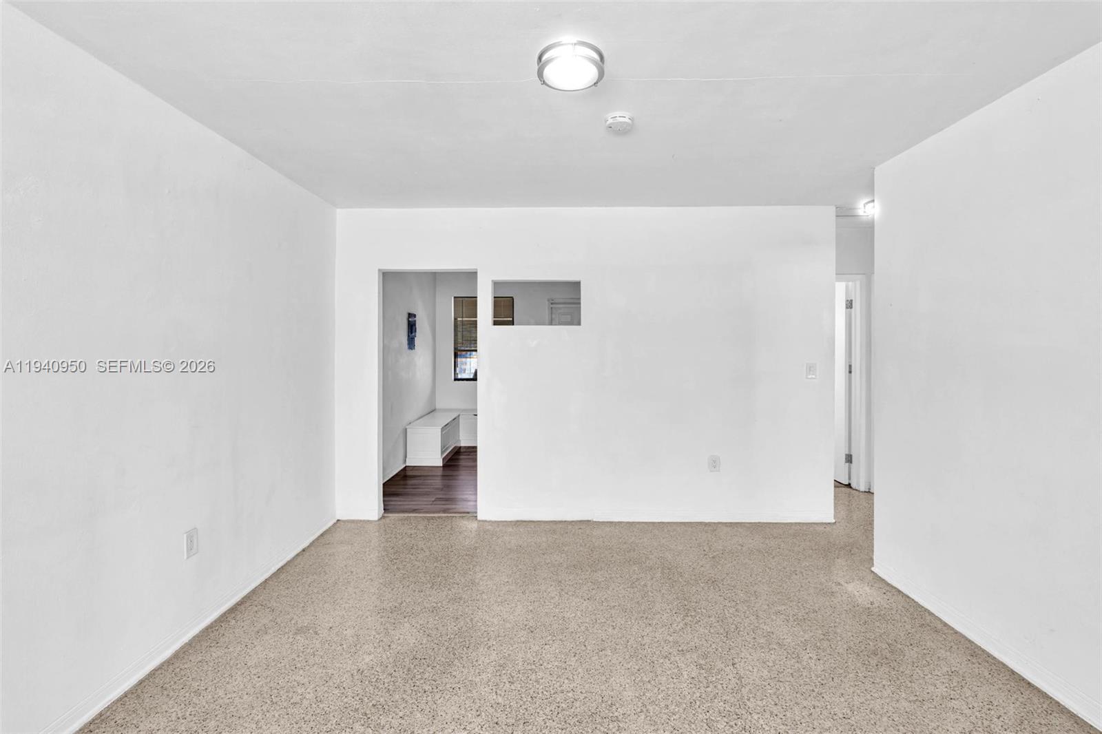 DIXIE HIGHWAY TRACK - Residential Income