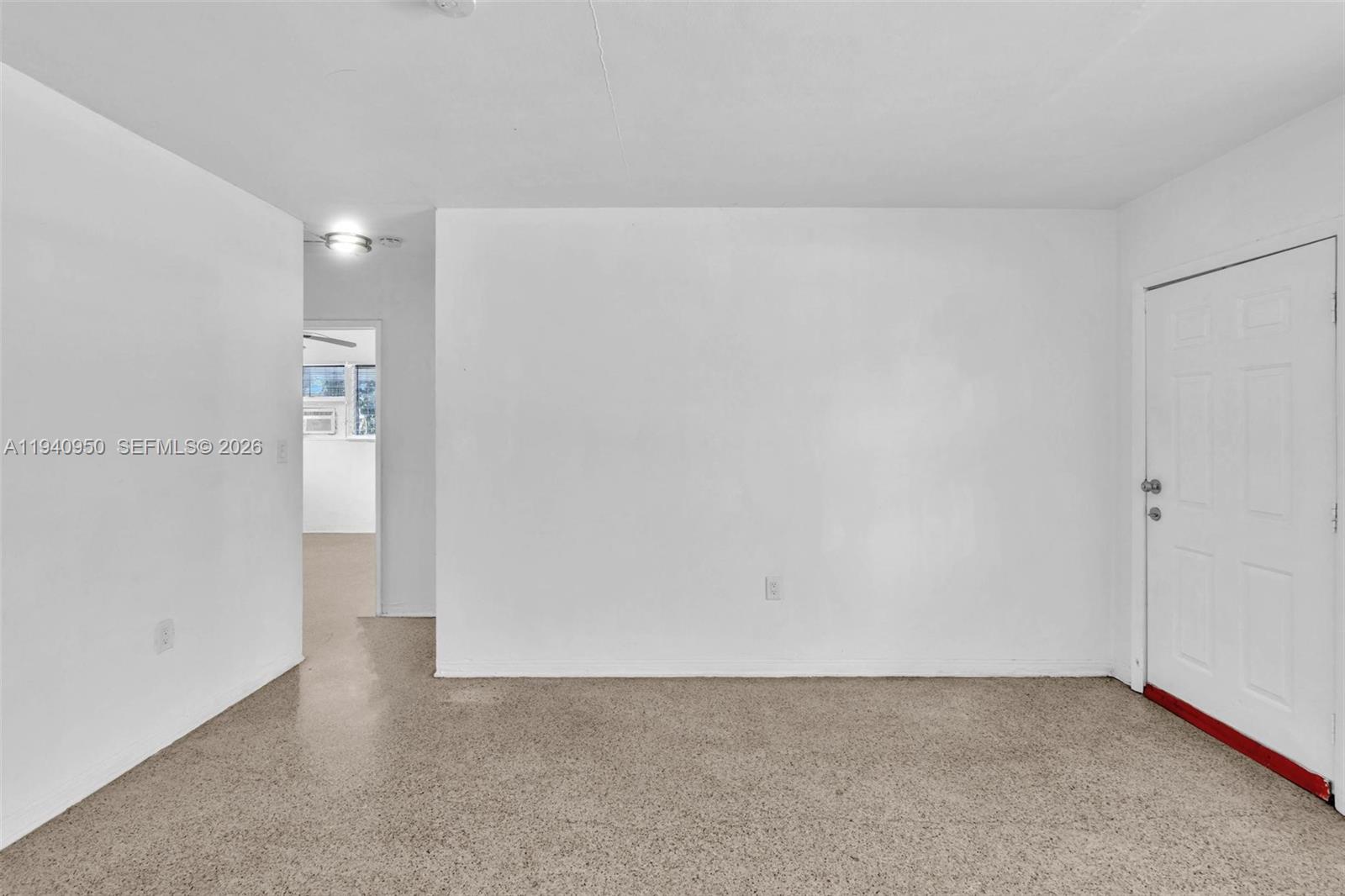 DIXIE HIGHWAY TRACK - Residential Income