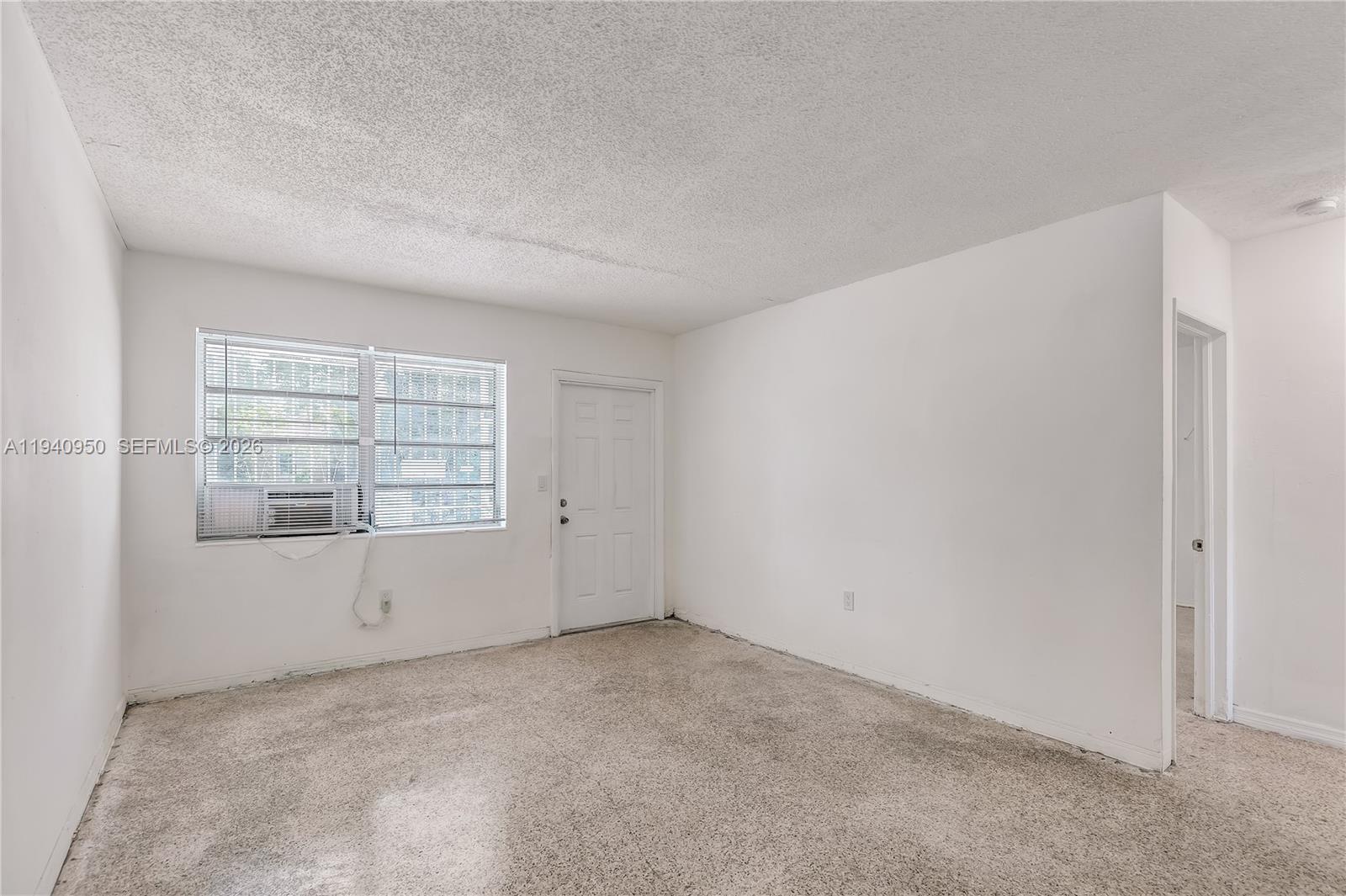 DIXIE HIGHWAY TRACK - Residential Income