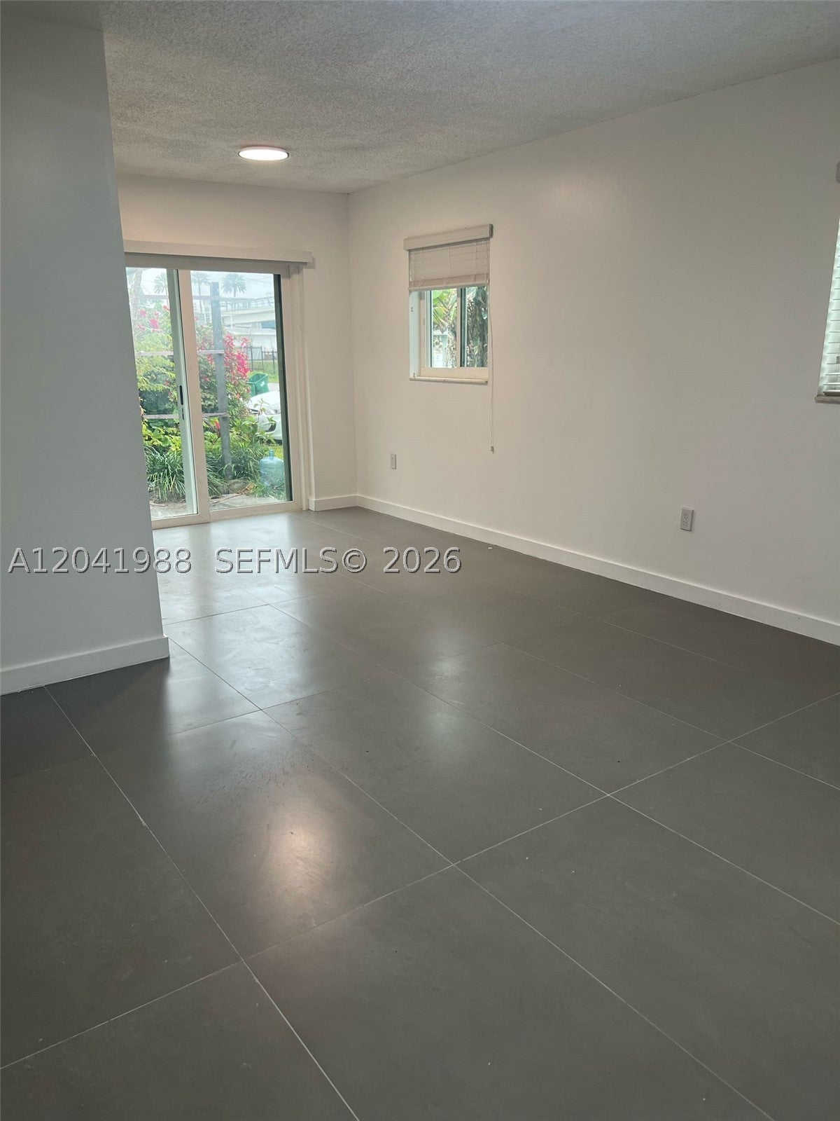2611 NE 204th Ter