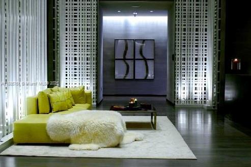 BEACH CLUB TWO CONDO - Residential Lease