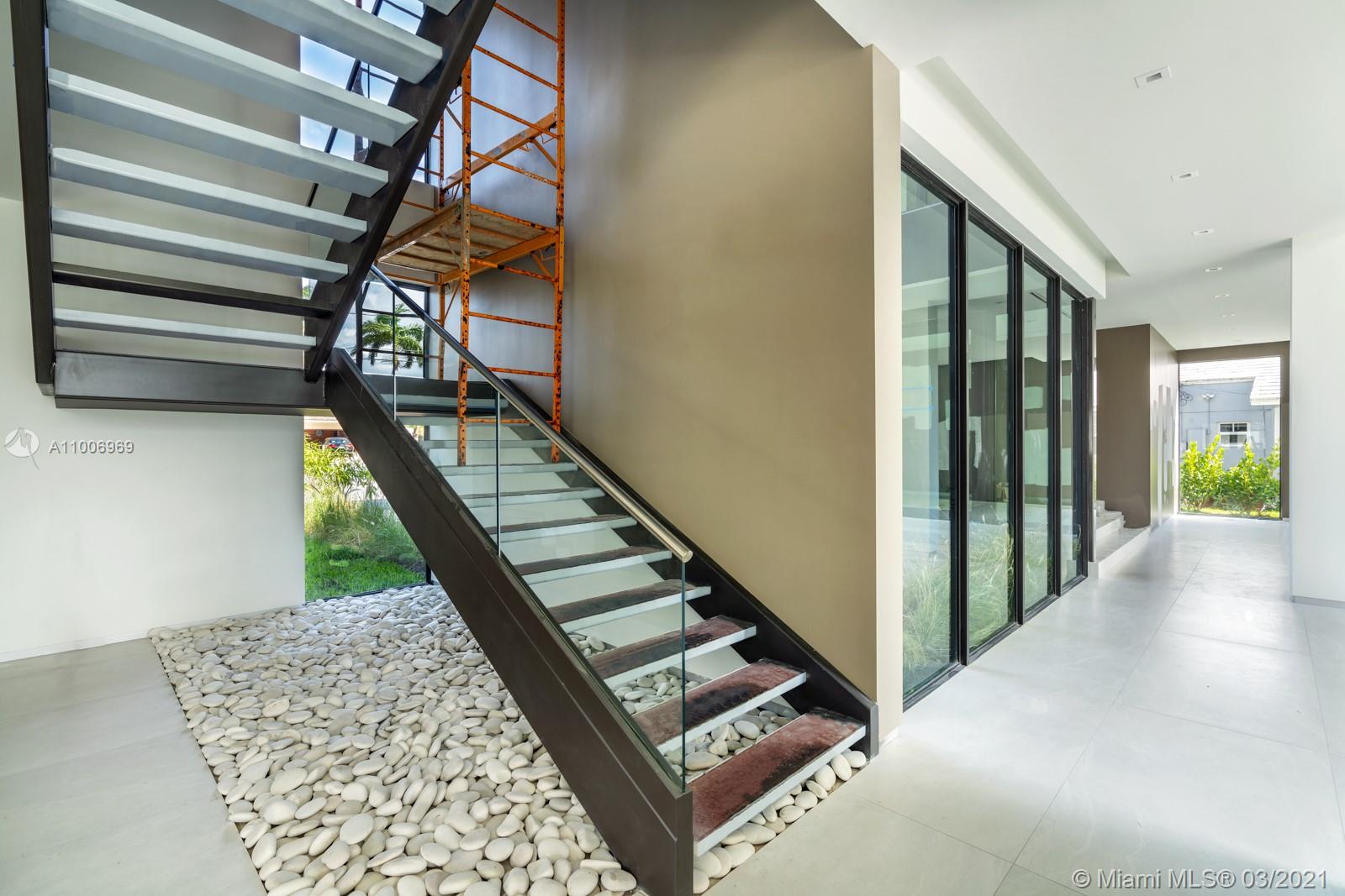 CORAL RIDGE - Residential