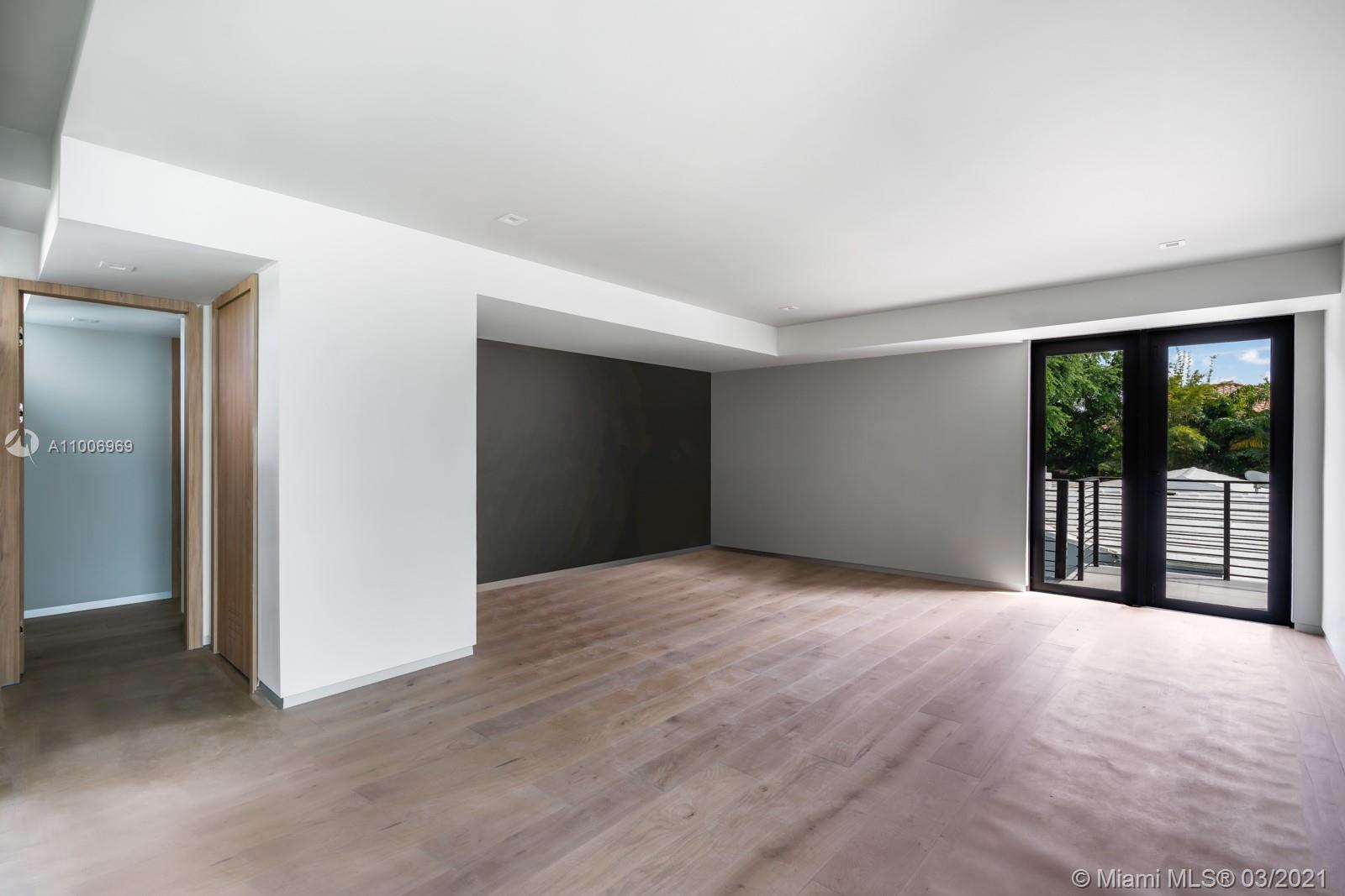 CORAL RIDGE - Residential