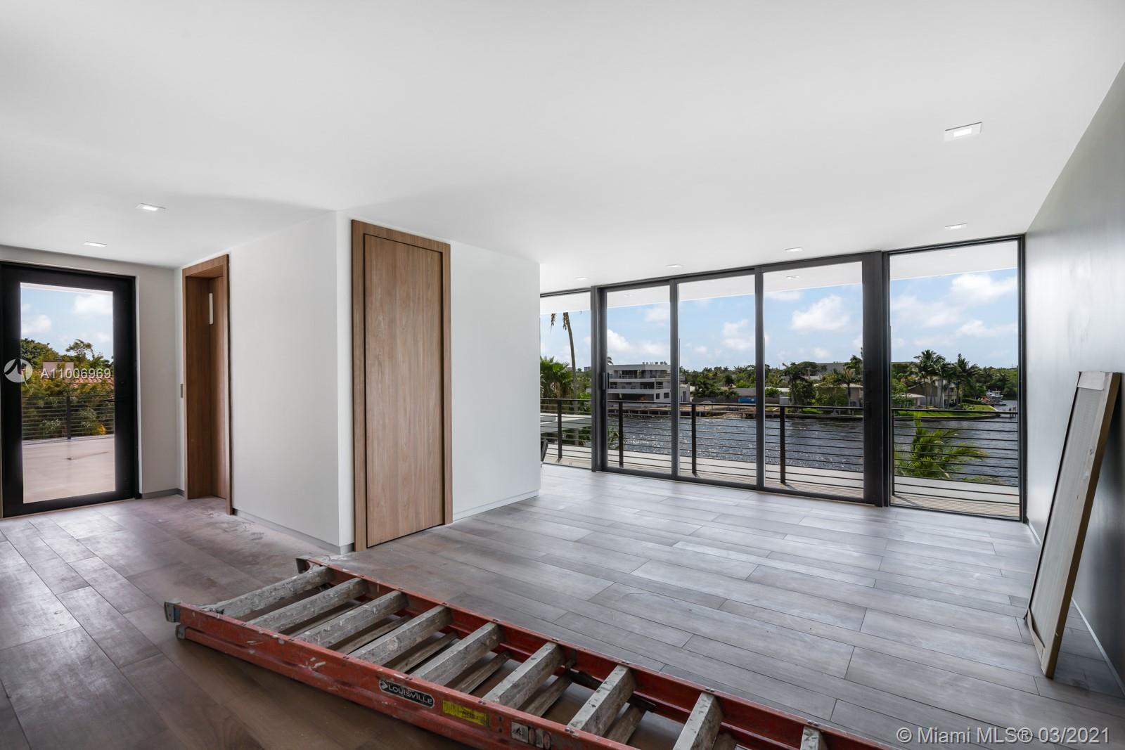 CORAL RIDGE - Residential