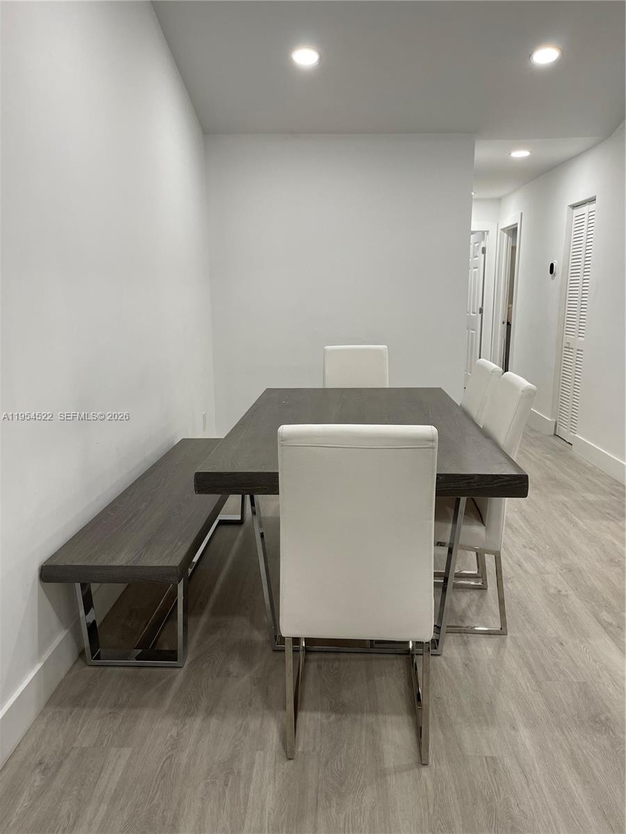 SANDALFOOT COVE SEC 10 - Residential