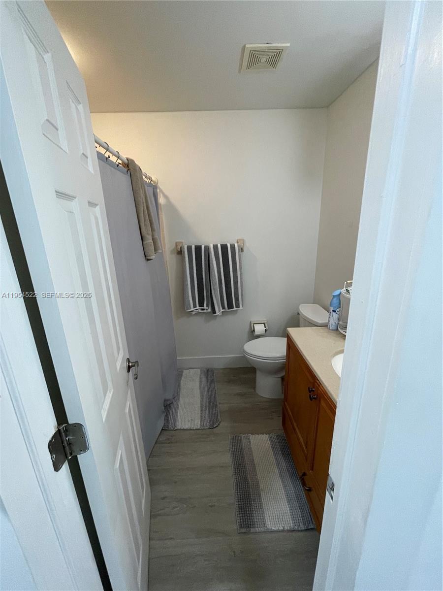 SANDALFOOT COVE SEC 10 - Residential