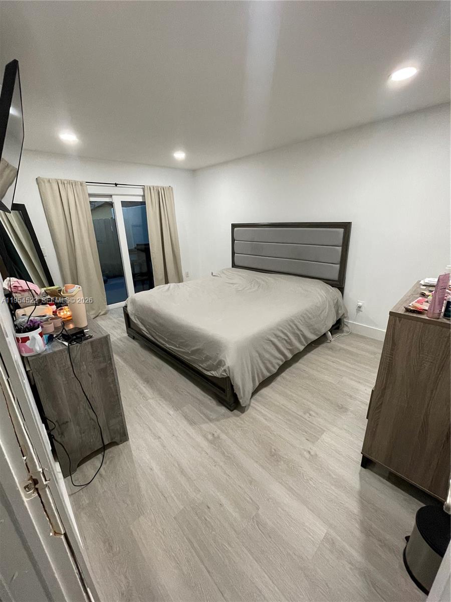 SANDALFOOT COVE SEC 10 - Residential