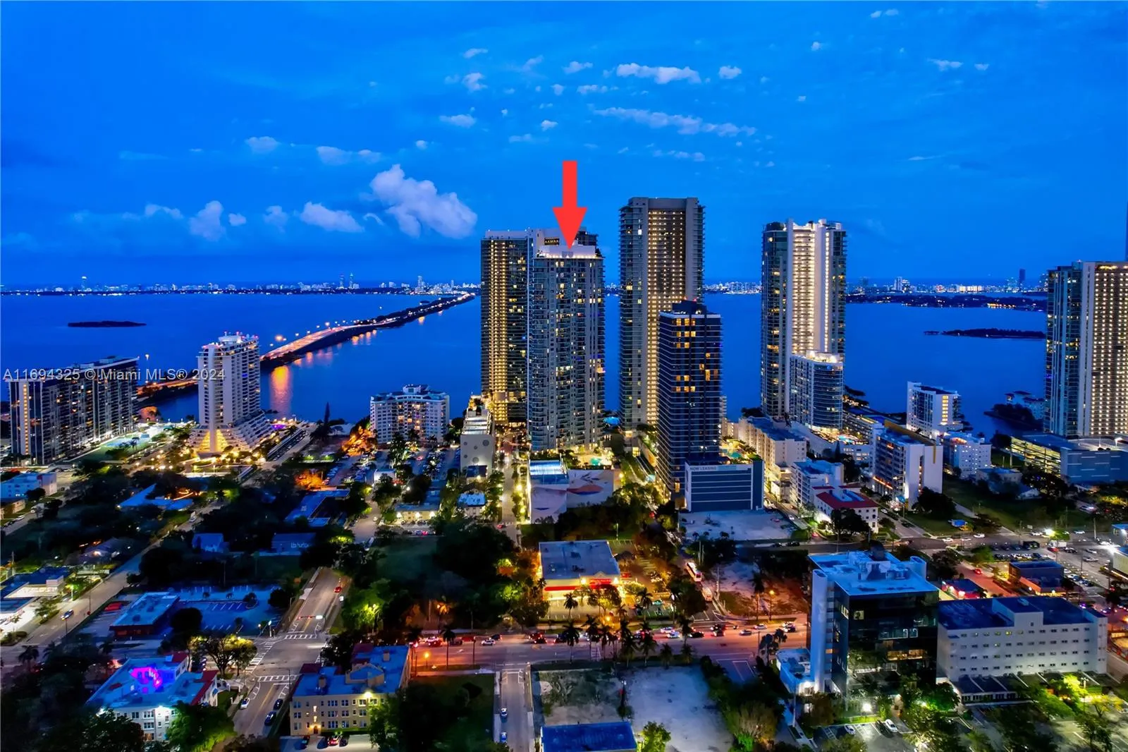 Miami, Florida 33137, United States, 2 Bedrooms Bedrooms, ,2 BathroomsBathrooms,Residential,Pending,32623