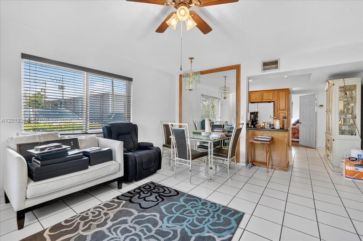 CORAL RIDGE COUNTRY CLUB - Residential
