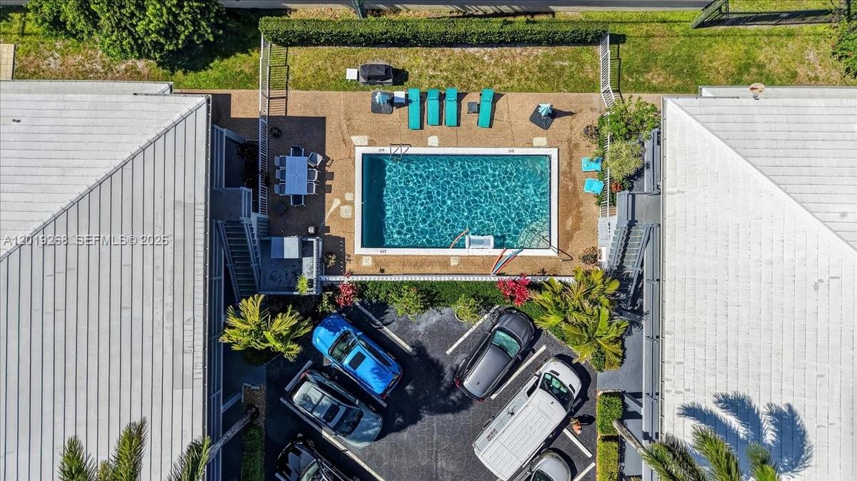 CORAL RIDGE COUNTRY CLUB - Residential