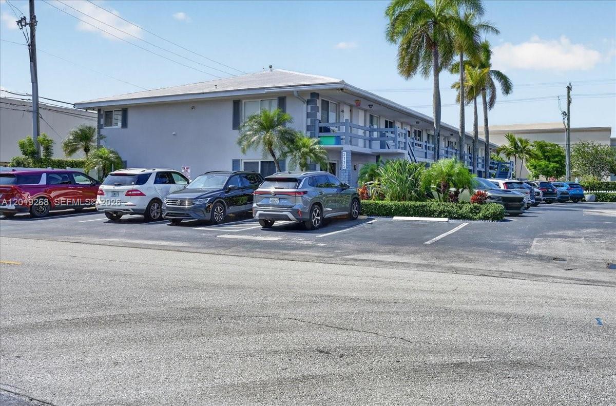 CORAL RIDGE COUNTRY CLUB - Residential