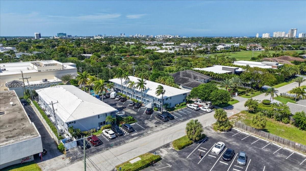 CORAL RIDGE COUNTRY CLUB - Residential