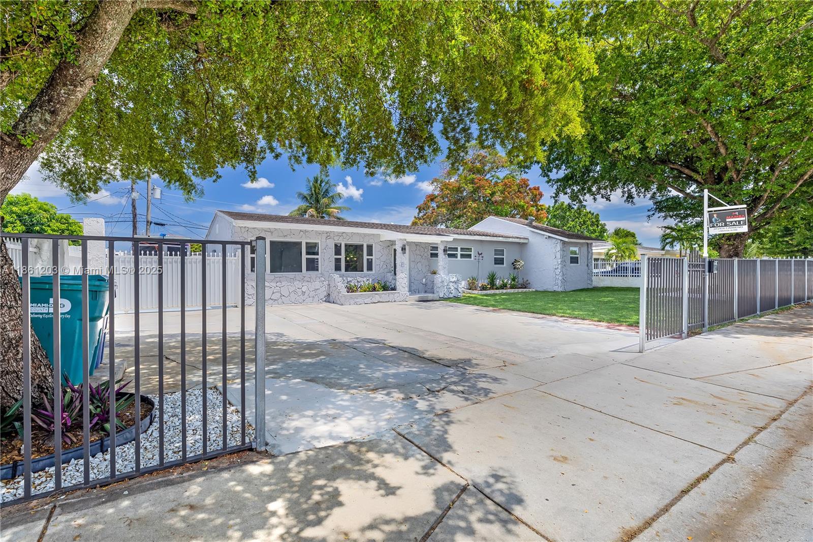 17201 NW 37th Ave