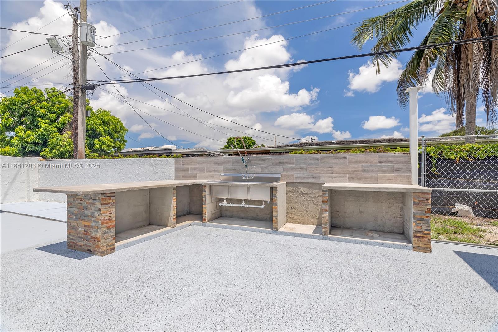 MYRTLE GROVE 1ST ADDN - Residential