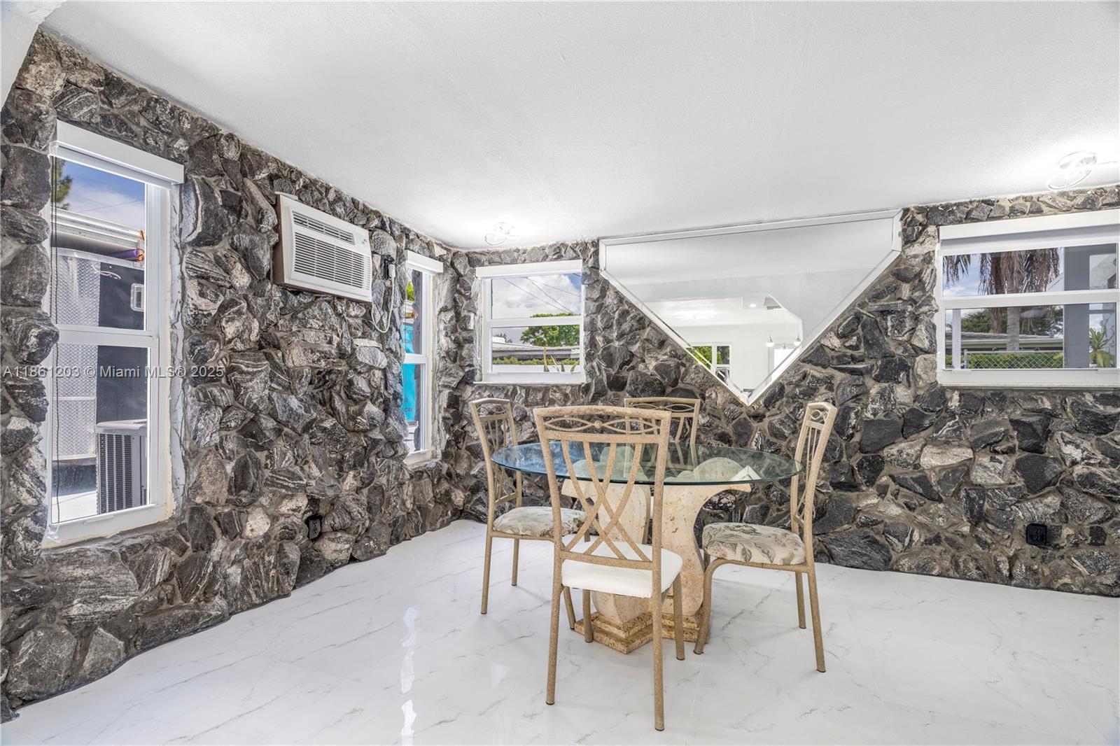 MYRTLE GROVE 1ST ADDN - Residential